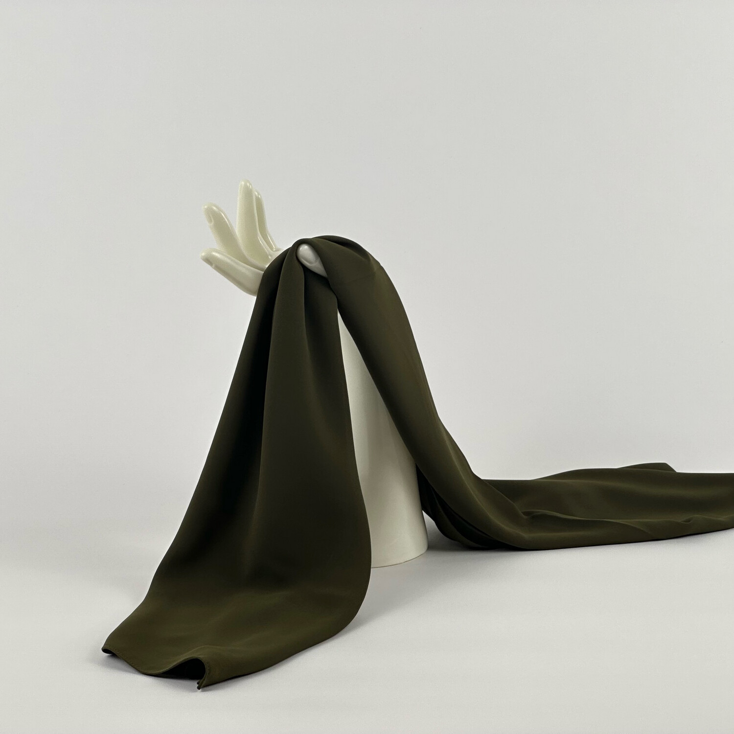 Lux Chiffon / Dark Green