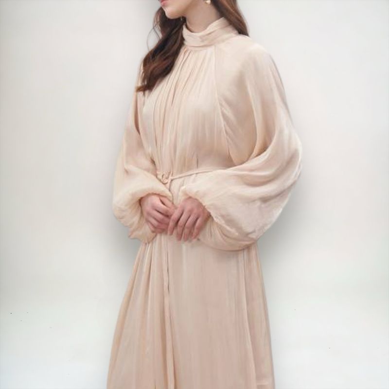Dress / Creamy Rose