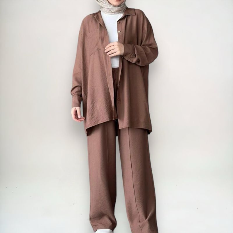 Set  / Brown