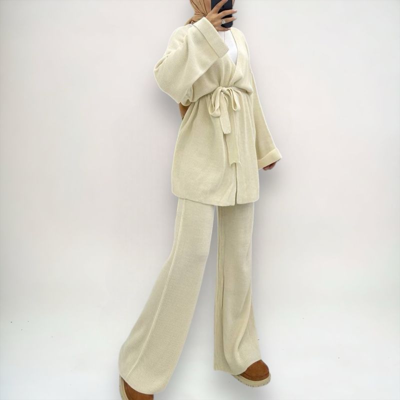 Gestrickter Zweiteiler - Beige