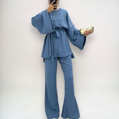 Set  / Blue