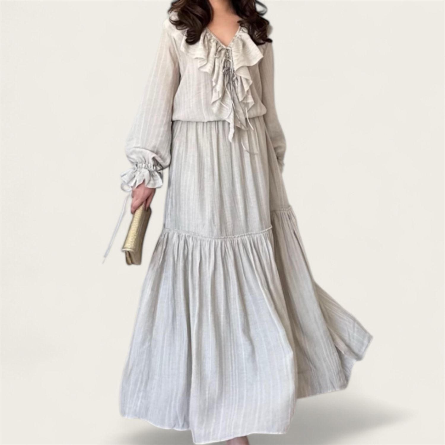Dress / Beige