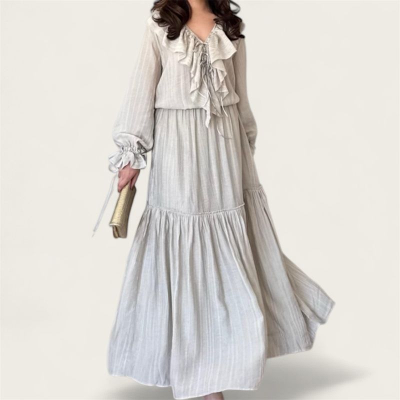 Dress / Beige