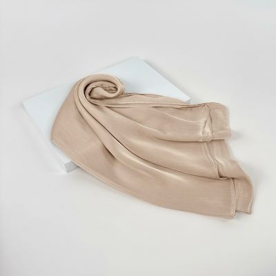 Soft Satin / Beige