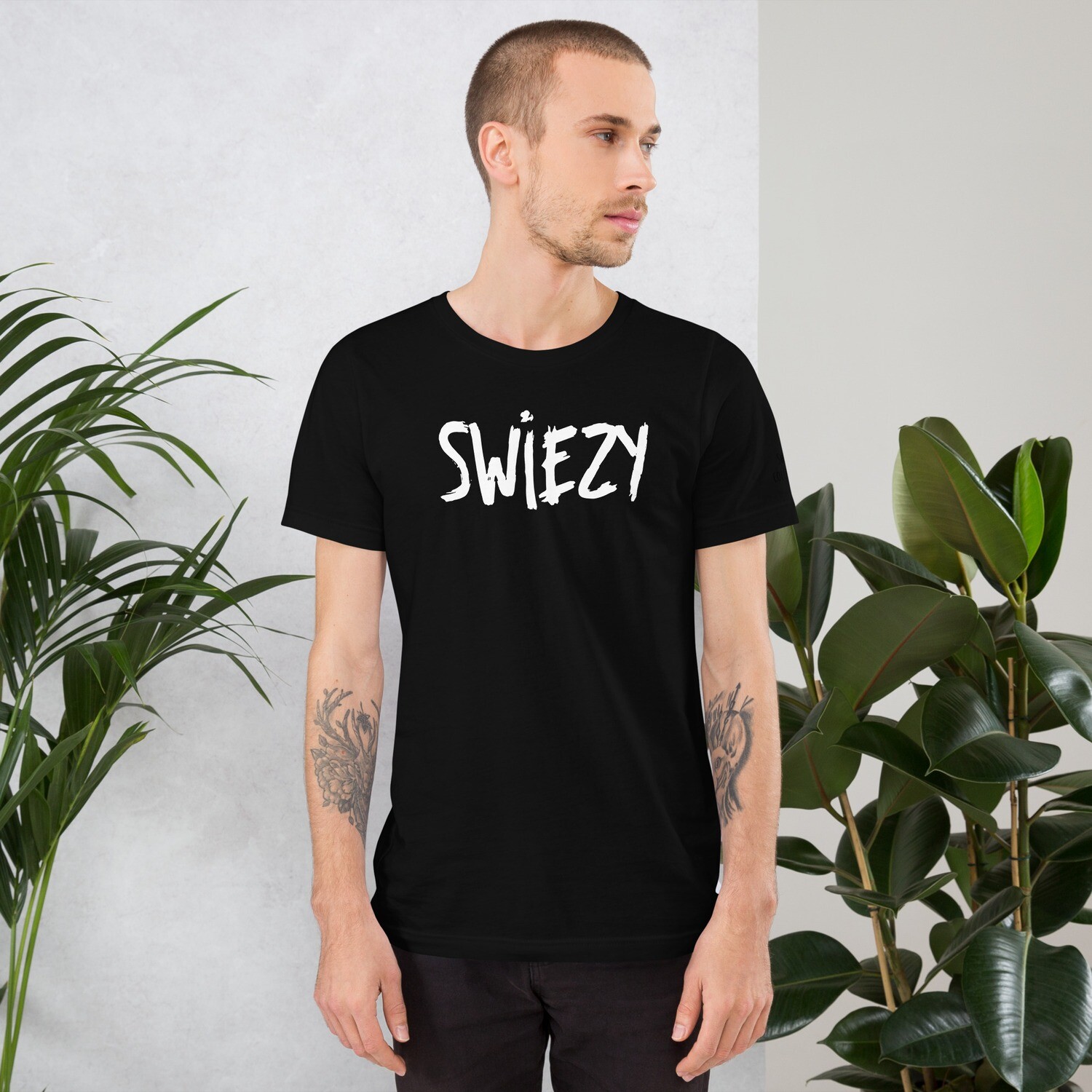 Swiezy Graphic Logo Tee