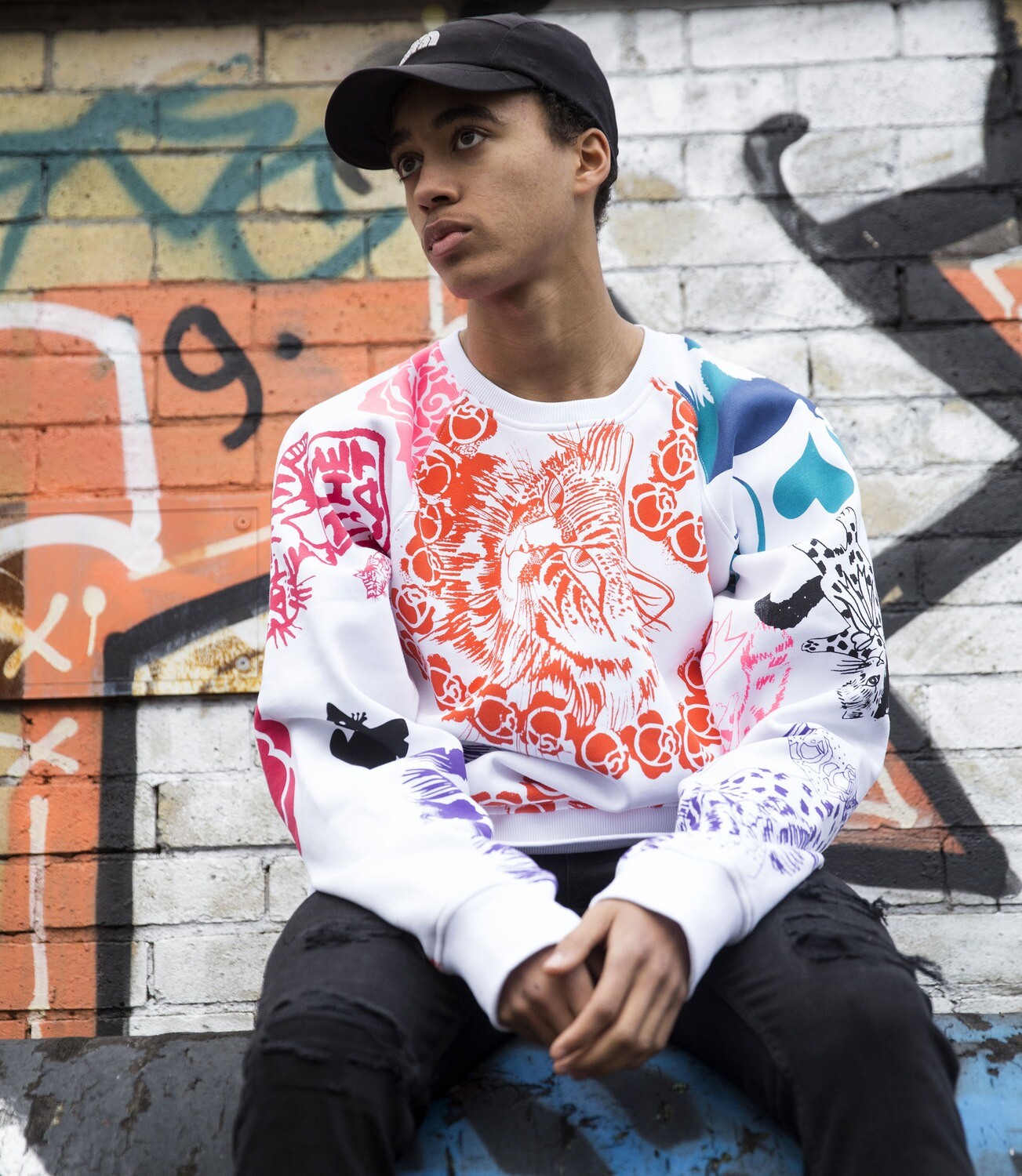 “NatTheCat” Sweatshirt with &quot;Cat in Heart&quot; print NTC#002 WHITE