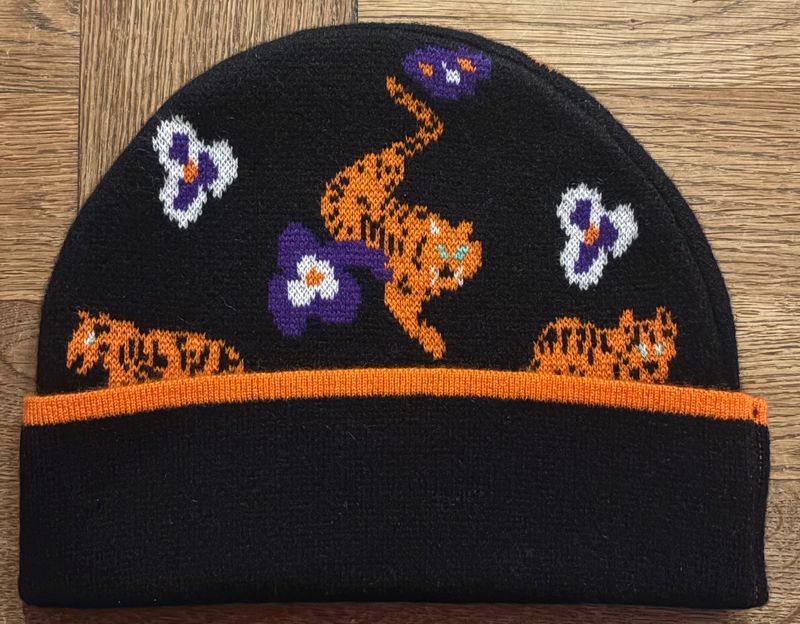 Nat The Cat “ambush of tigers” cashmere hat