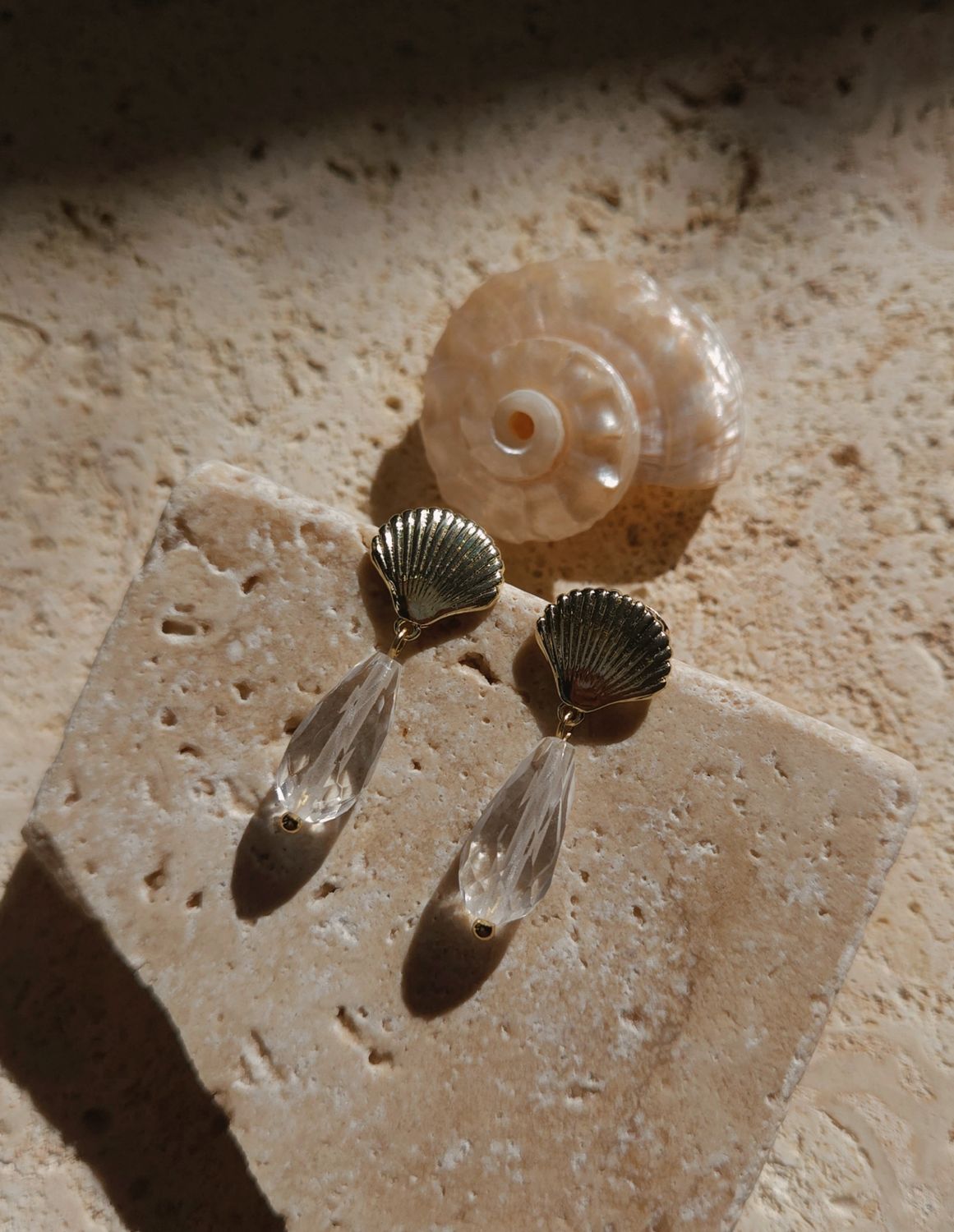 Lumière Drop Earrings