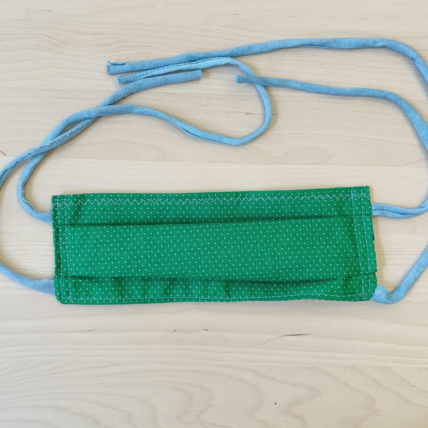 Handmade Mask w/ Pocket, Green Polka Dots