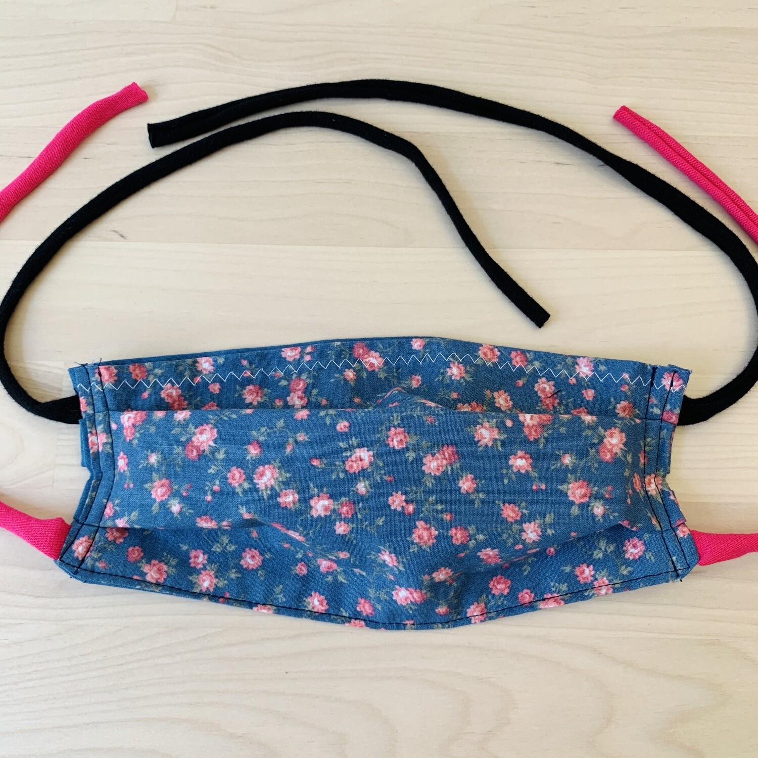 Handmade Mask w/ Pocket, Pink Roses