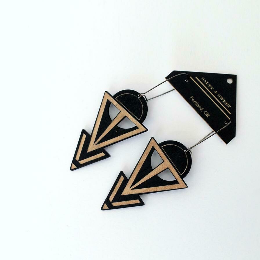 Earrings: Coven Black