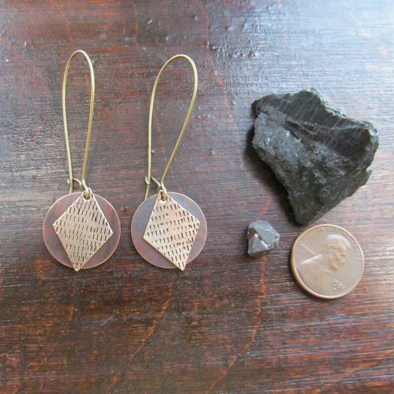 Circle w/ Stamped Diamond Earrings