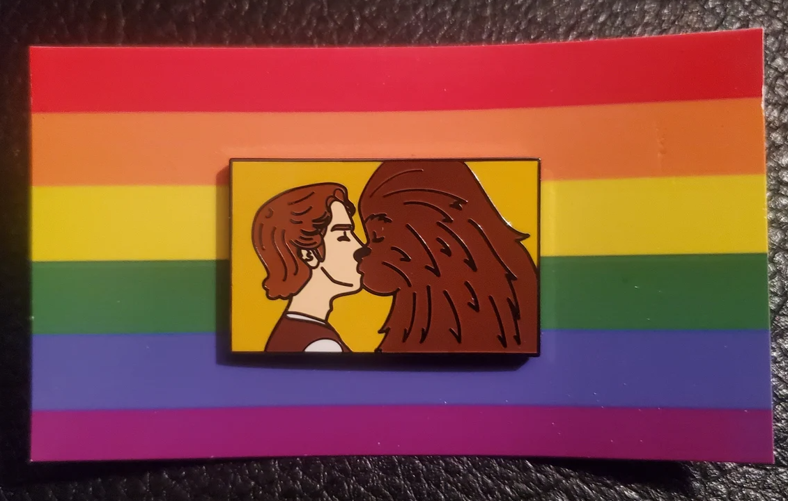 Star Wars Han Solo x Chewbacca Pride Kiss Pin (by Kayden Phoenix)