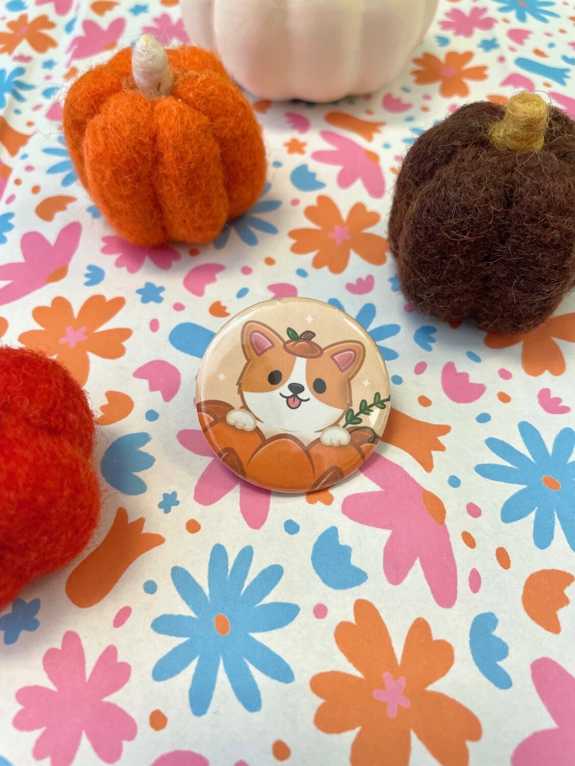 Pumpkin Corgi Button