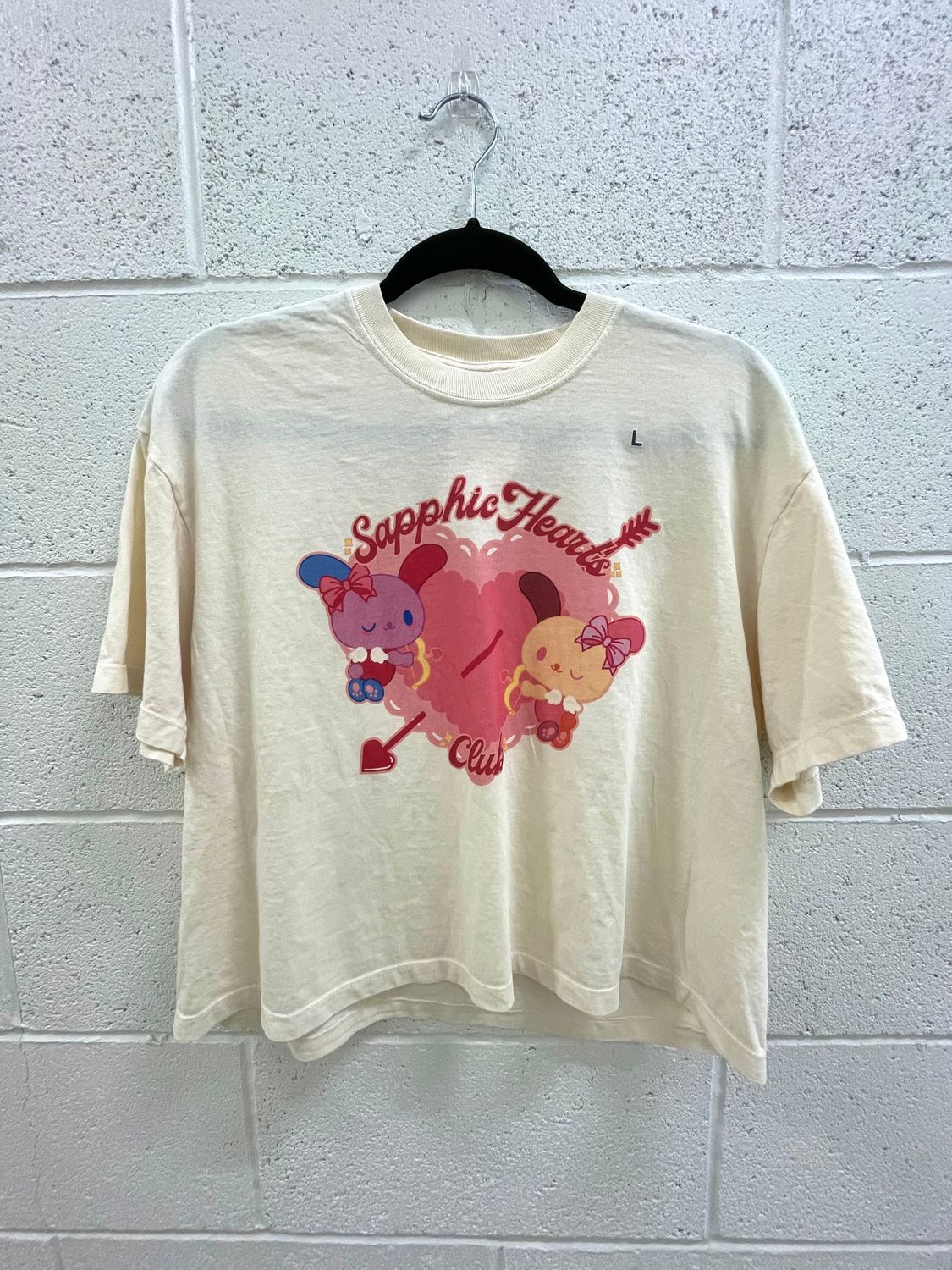 Cropped Tee, Sapphic Hearts Club (Cream)
