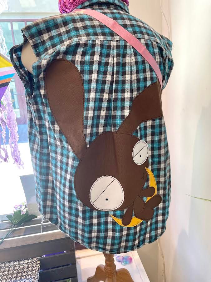 Fudge And The Moon And Chill Sleeveless Flannel - M