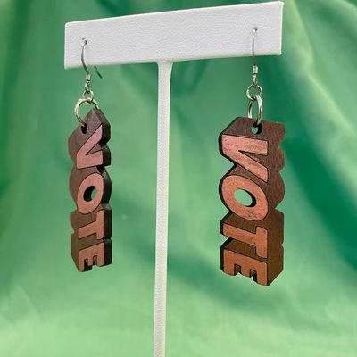 Earrings, Vote 3D
