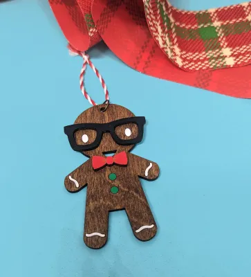 Bow-Tie Ginger Ornament [un]