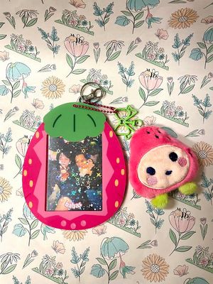 Strawberry Tama Photo Keychain