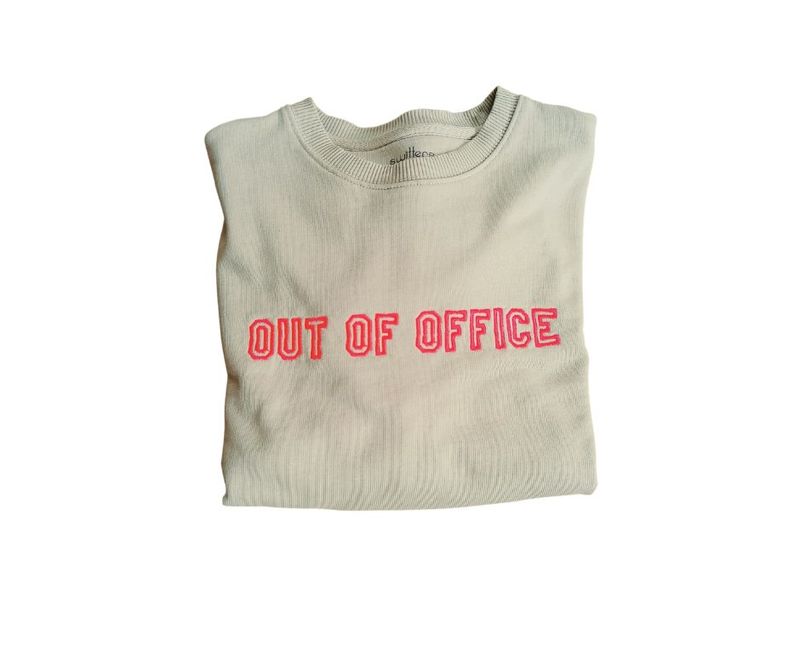 Out of office "oversized"
