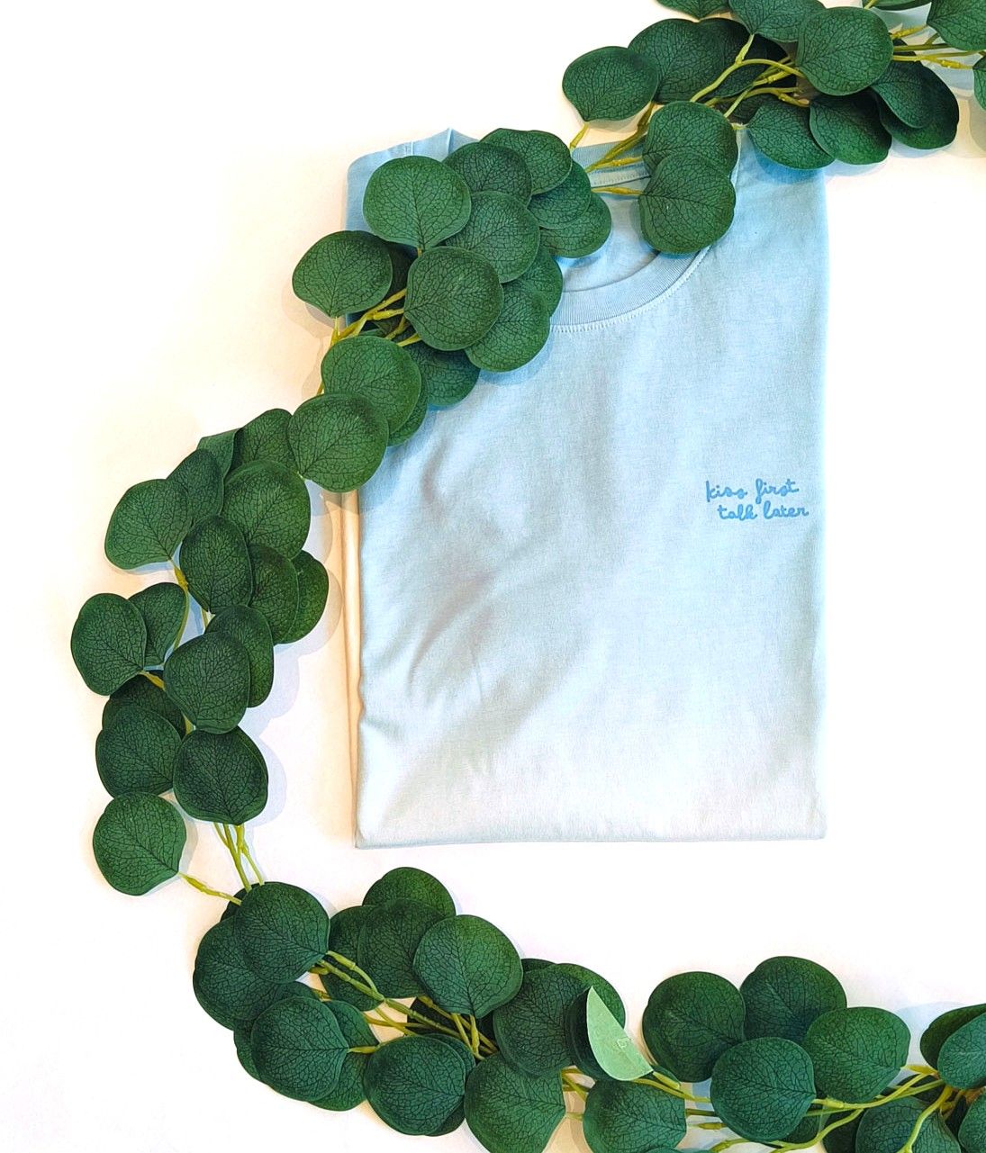 Kiss first Talk later