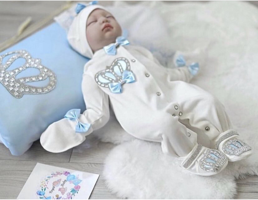 Set completo con Coroncina
