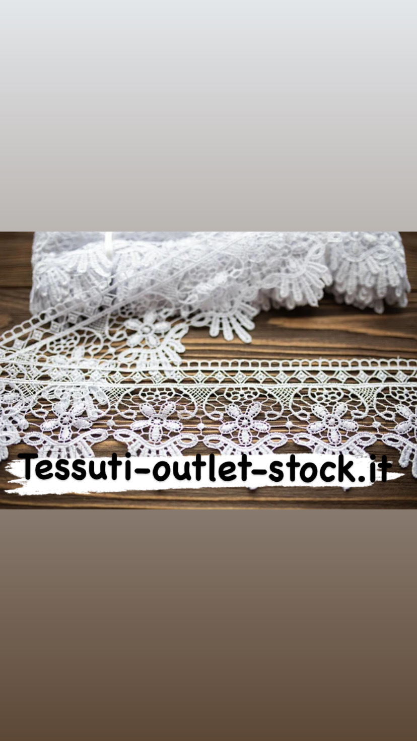 Pizzo macramè (guipure) / colore bianco / larghezza 8,5 cm / ordine da 1 m.  0630