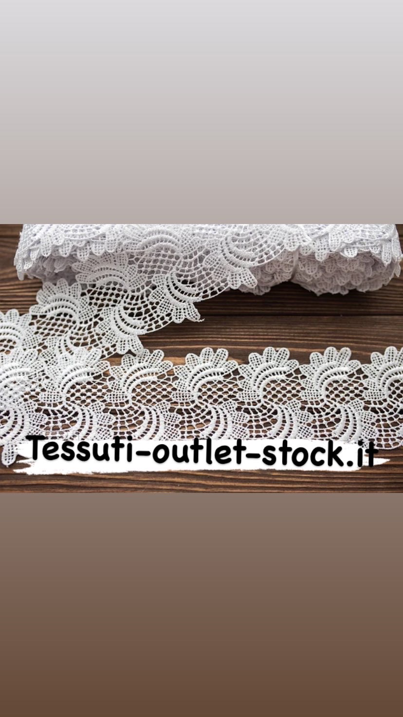 Pizzo macramè (guipure) / colore bianco / larghezza 9,5 cm / ordine da 1 m 0760