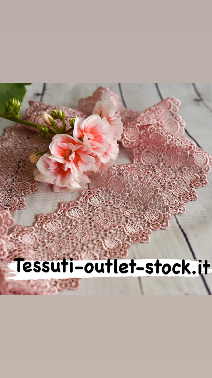 Pizzo macramè (guipure) / colore cipria / larghezza 9 cm / ordine da 1 m  0690