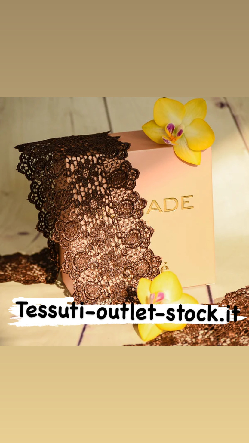 Pizzo macramè (guipure) / colore marrone / larghezza 9 cm / ordine da 1 m. 0690 marrone