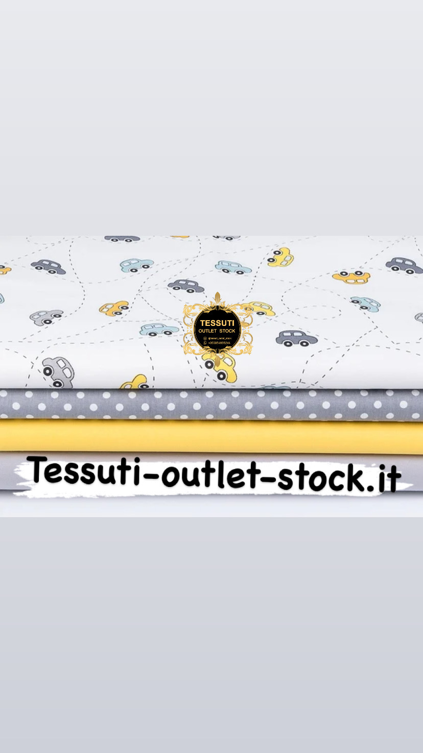 Set di tessuti di cotone 40 * 40 cm con 4 pezzi &quot;Macchinine gialle e piselli su grigio&quot; №218