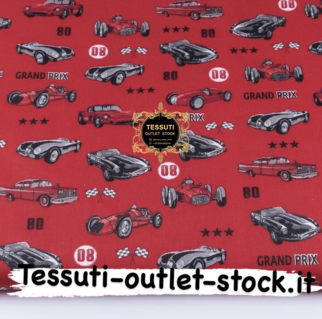 Tessuto di cotone &quot;Auto sportive e bandiere del GRAND PRIX&quot; su fondo rosso (№3515)