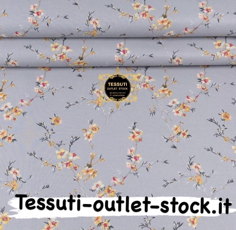 Tessuto di cotone H240 cm con rami di sakura gialli stampati su sfondo grigio (№3370)
