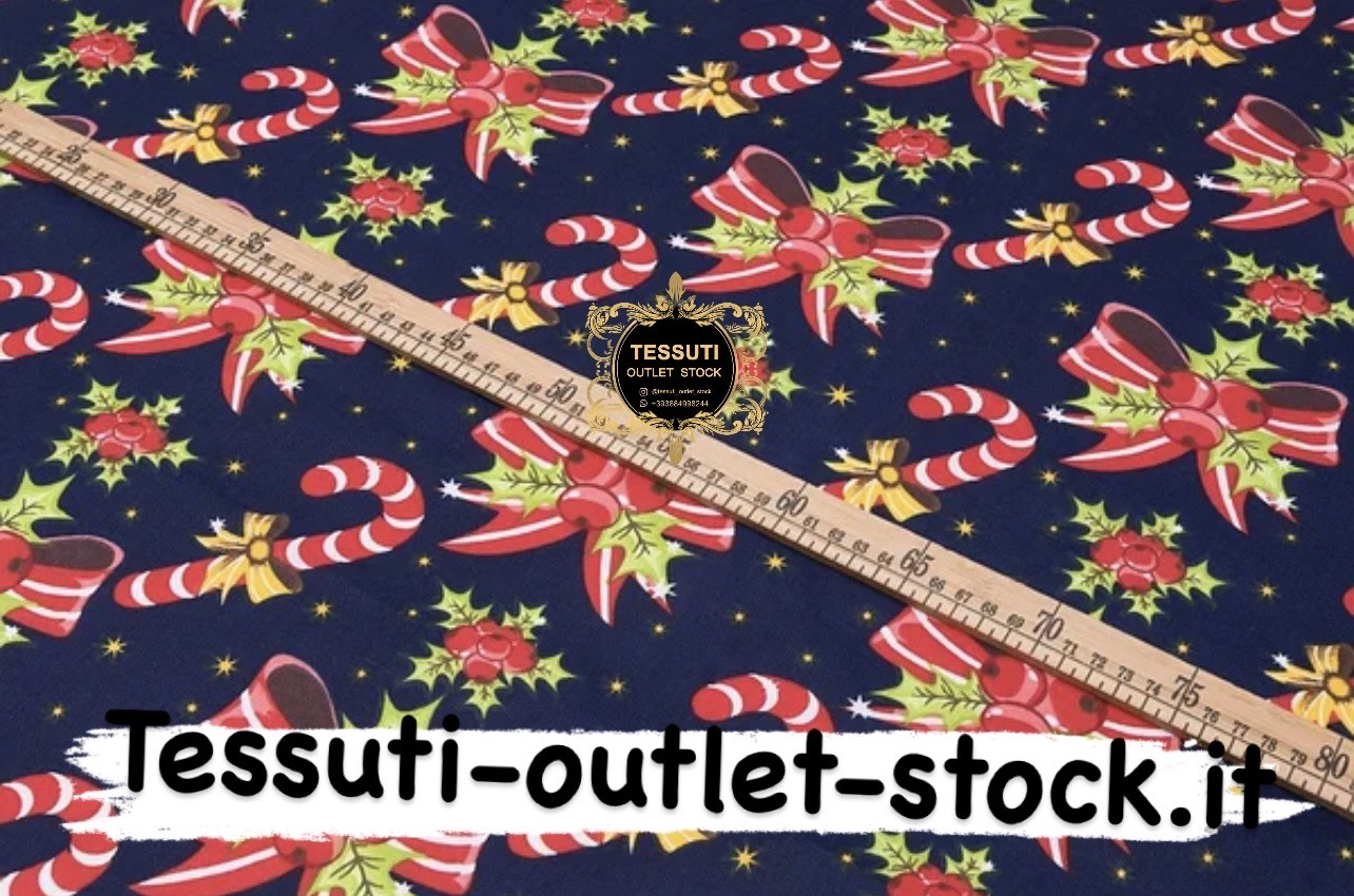 Tessuto di cotone natalizio &quot;Lecca lecca e fiocchi di Natale con frutti di bosco&quot; su blu, №3851