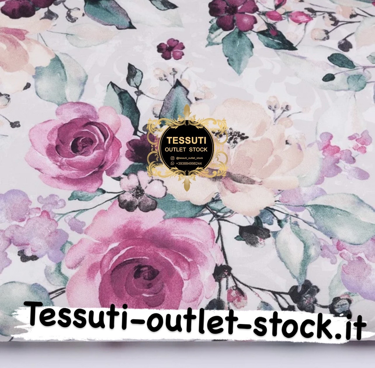 Tessuto di cotone &quot;Rose acquerellate di media grandezza&quot; cremisi e cipria, 3226