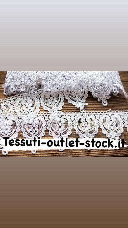 Pizzo macramè (guipure) / colore bianco / larghezza 8 cm / ordine da 1 m 0610