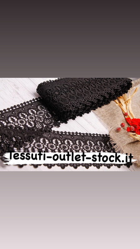 Pizzo macramè (guipure) / colore nero / larghezza 9 cm / ordine da 1 m 0580