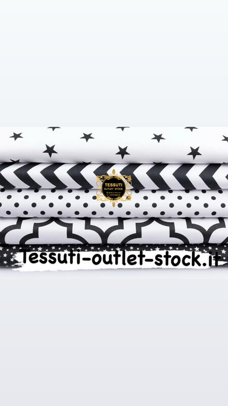 Set di tessuti da 5 pezzi &quot;diamanti traforati, stelle e zigzag&quot; di colore bianco e nero di 40 * 40 cm
