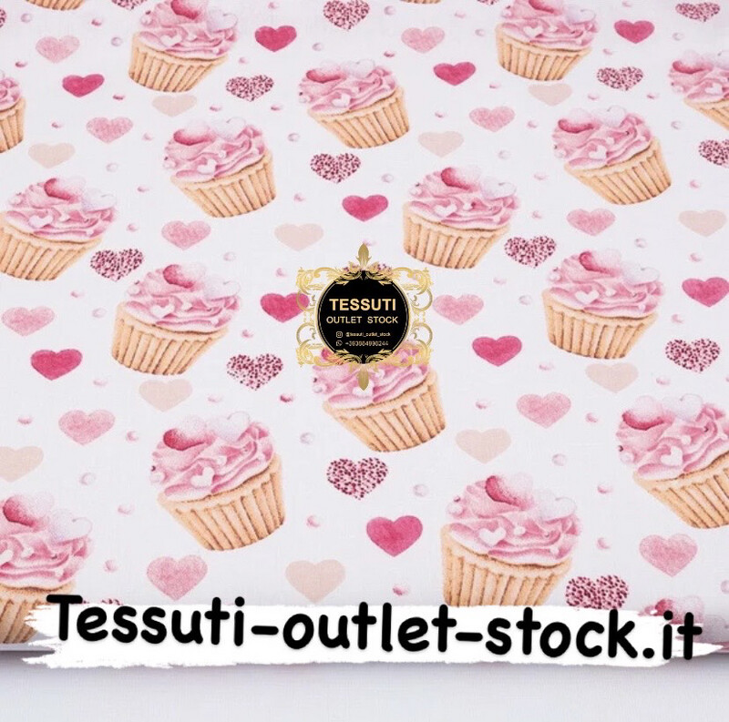 Tessuto di cotone &quot;Cupcakes rosa con cuori&quot; №3834