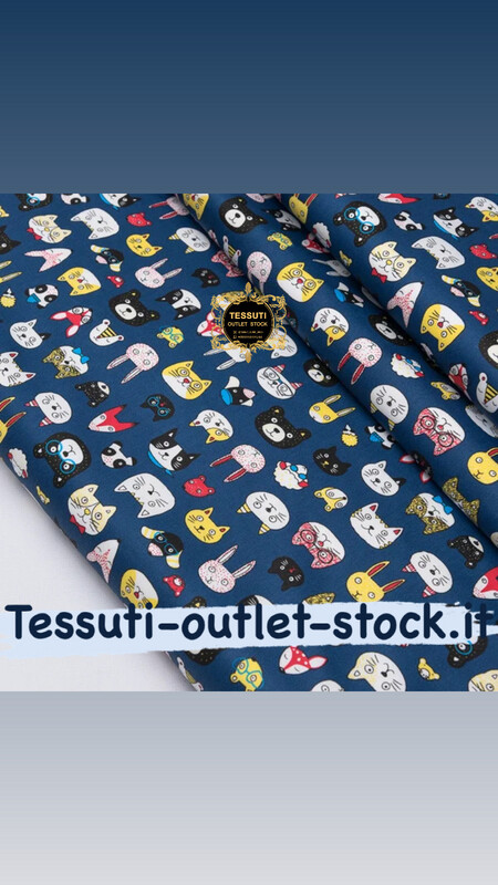 Tessuto di cotone rasatello &quot;Muso di animali&quot; su sfondo blu, №3693c