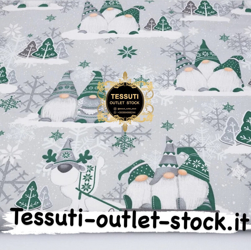 Tessuto di cotone natalizio &quot;Trio di gnomi scandinavi&quot; verde su grigio chiaro №3855
