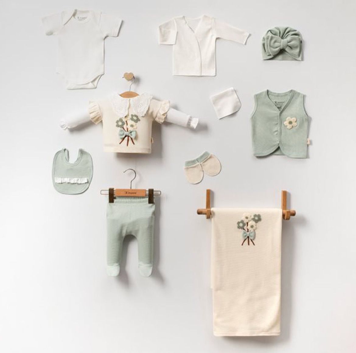 Set 0-3 Mesi (10 pezzi) 3013MC