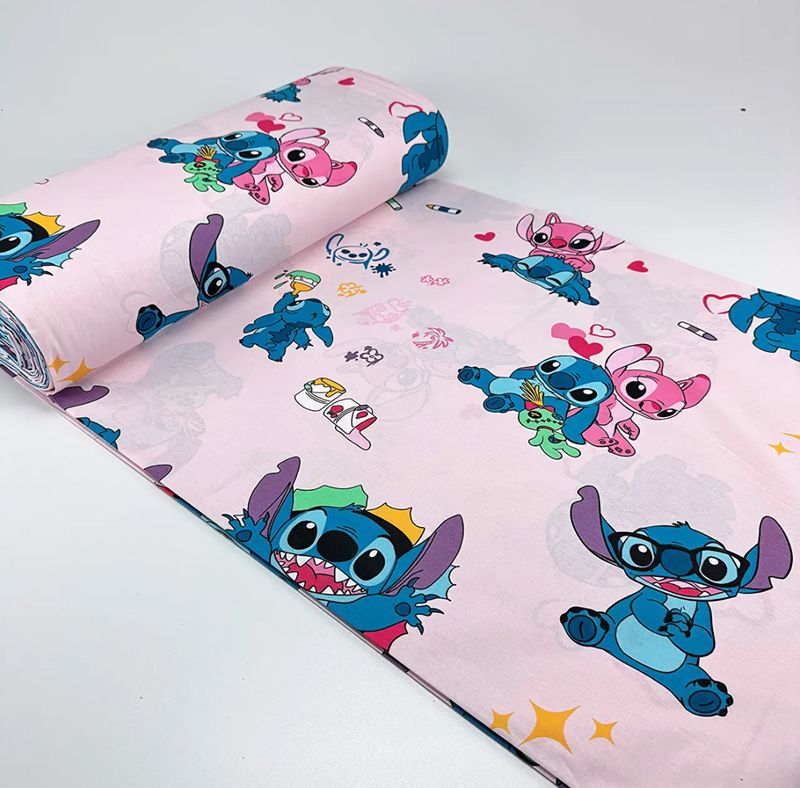 Tessuto di Cotone h240cm “Stitch e Angel” su sfondo rosa