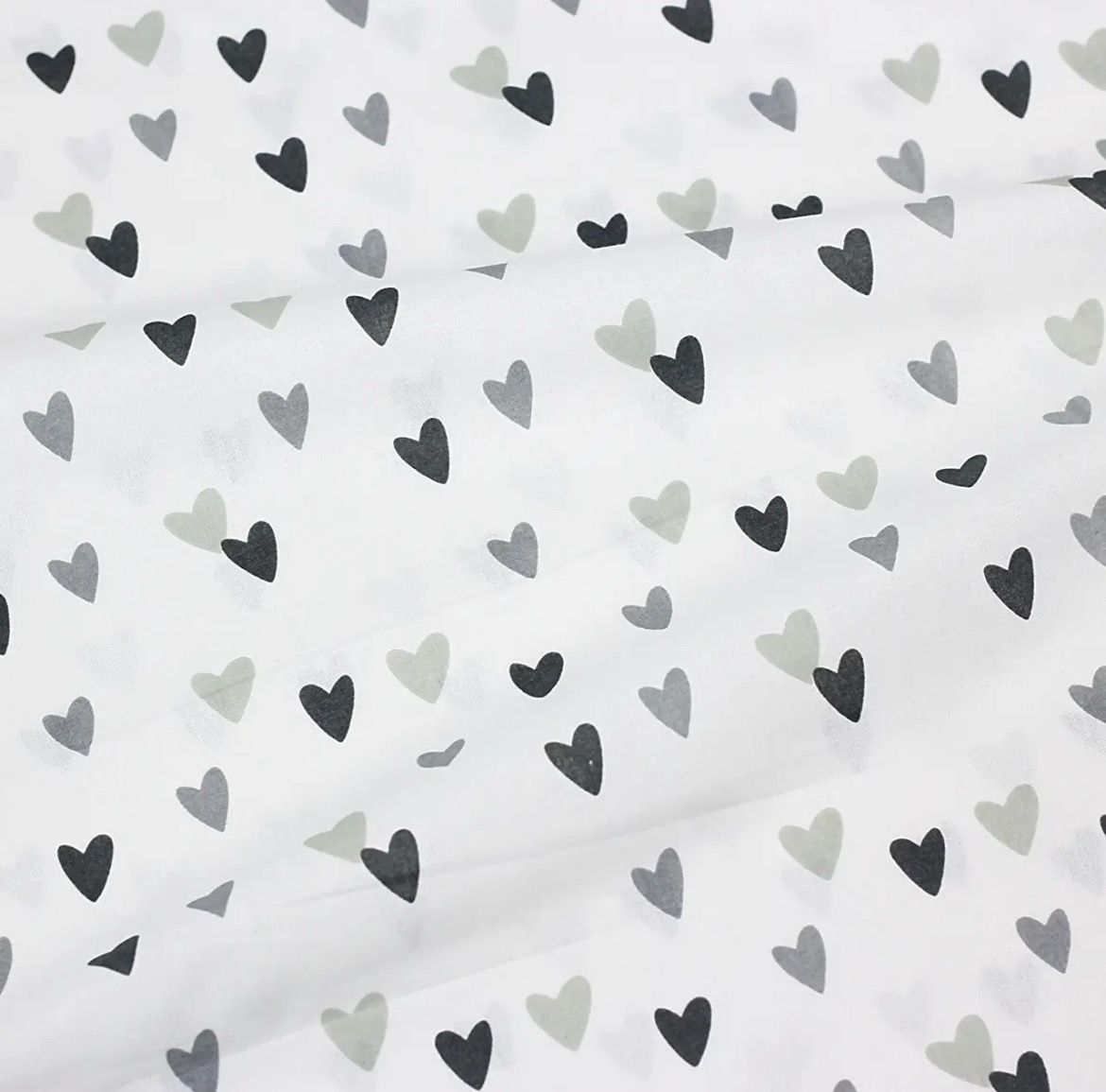 Tessuto di Cotone h160cm "Cuori in tre tonalità" di colori beige su sfondo bianco № Б-3588а