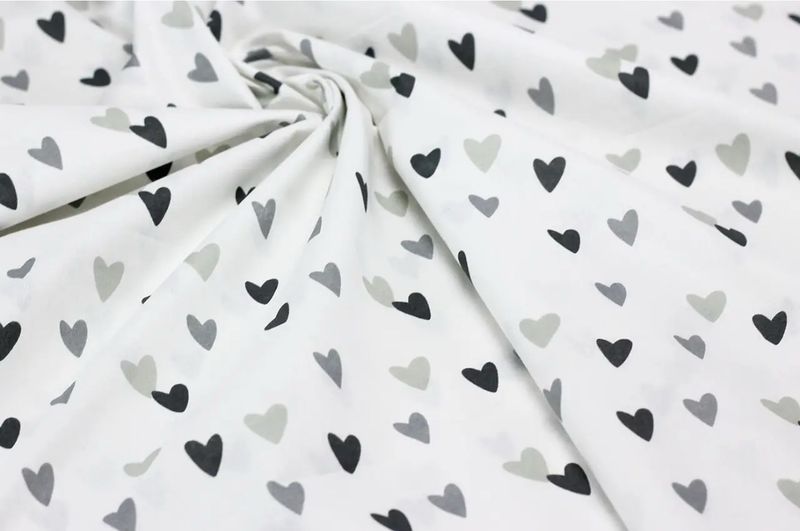 Tessuto di Cotone h160cm "Cuori in tre tonalità" di colori beige su sfondo bianco № Б-3588а
