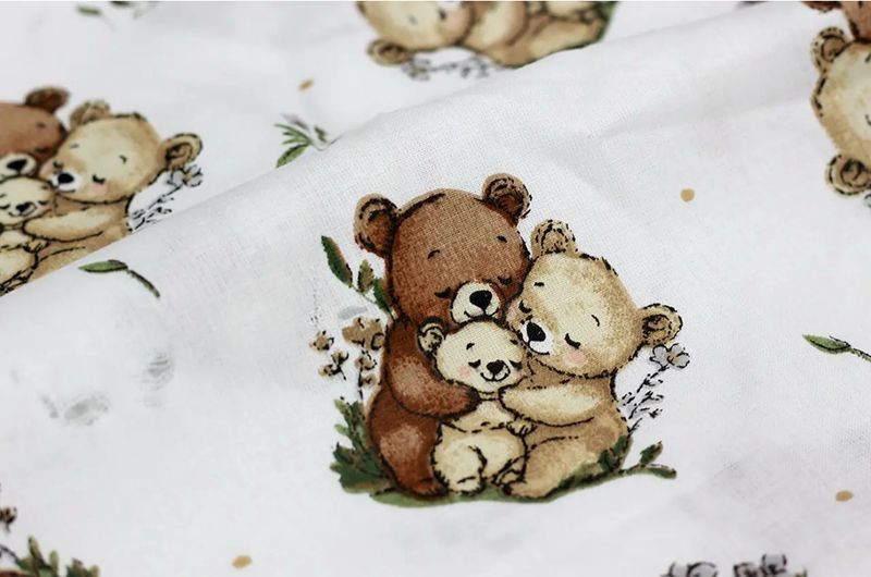 Tessuto di Cotone 160cm "Famiglia di orsi" su sfondo bianco № Б-3587 