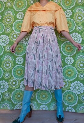 Flowery retro skirt