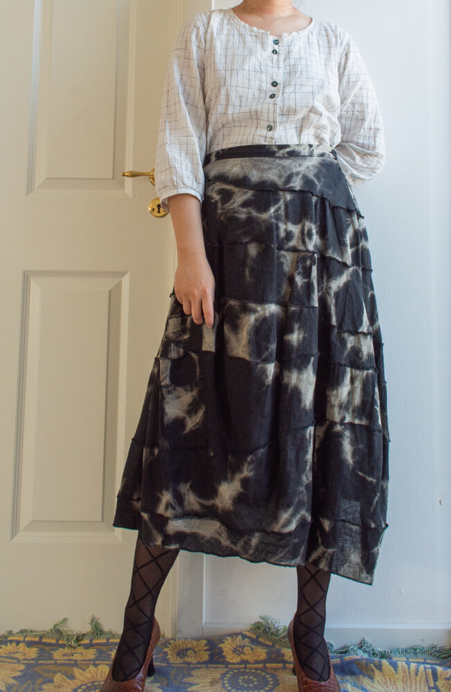 Ivan black skirt