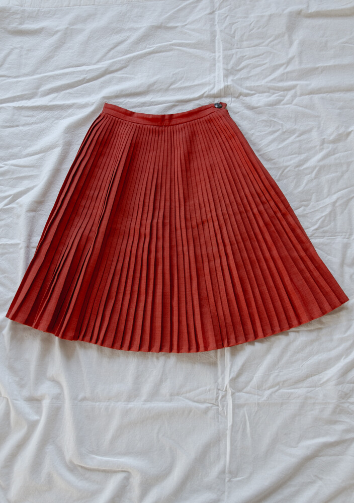 Red mini skirt XXS
