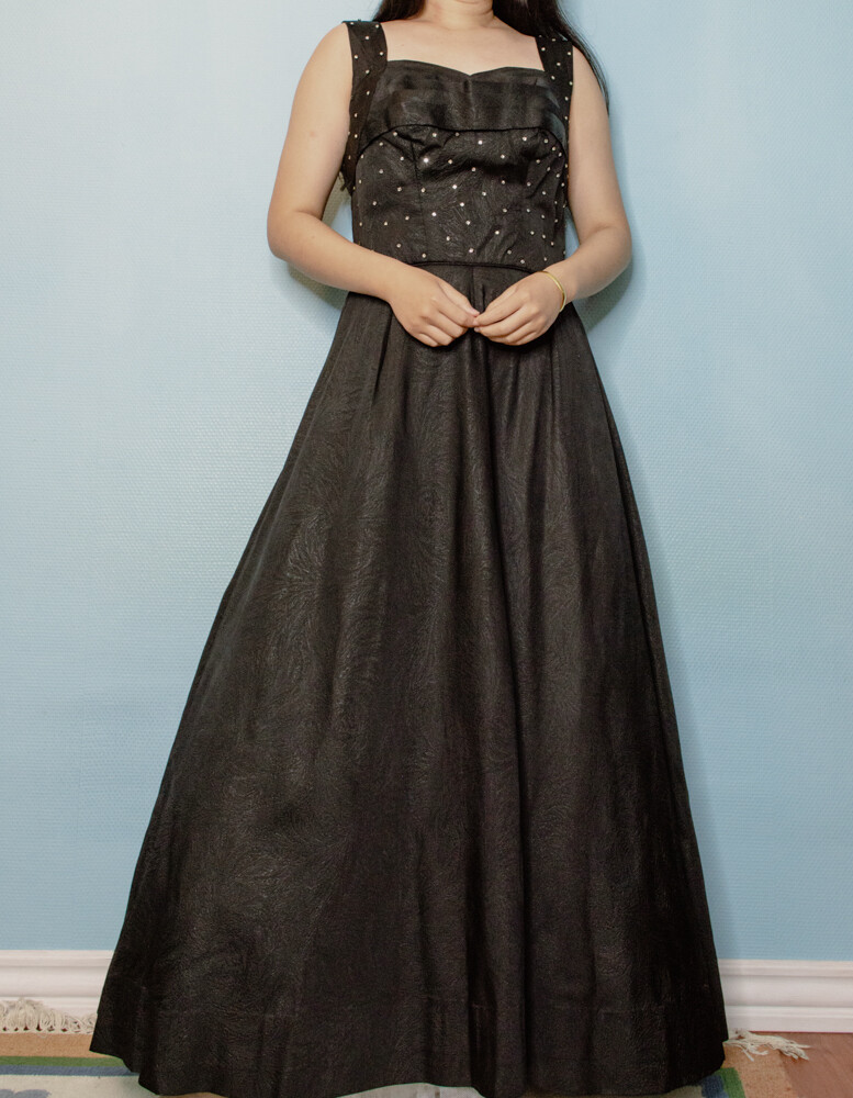 Black rhinestone gala dress L